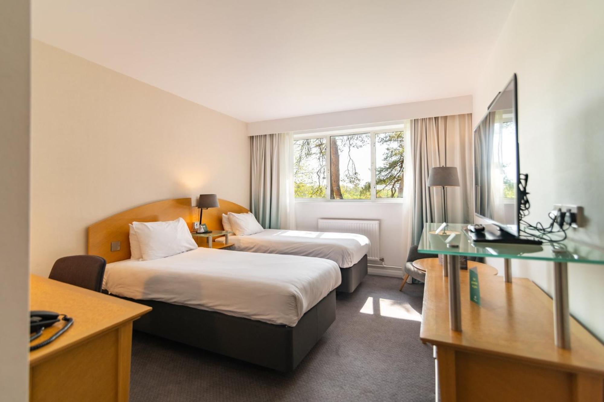 Holiday Inn Ashford - North A20 By Ihg Kültér fotó