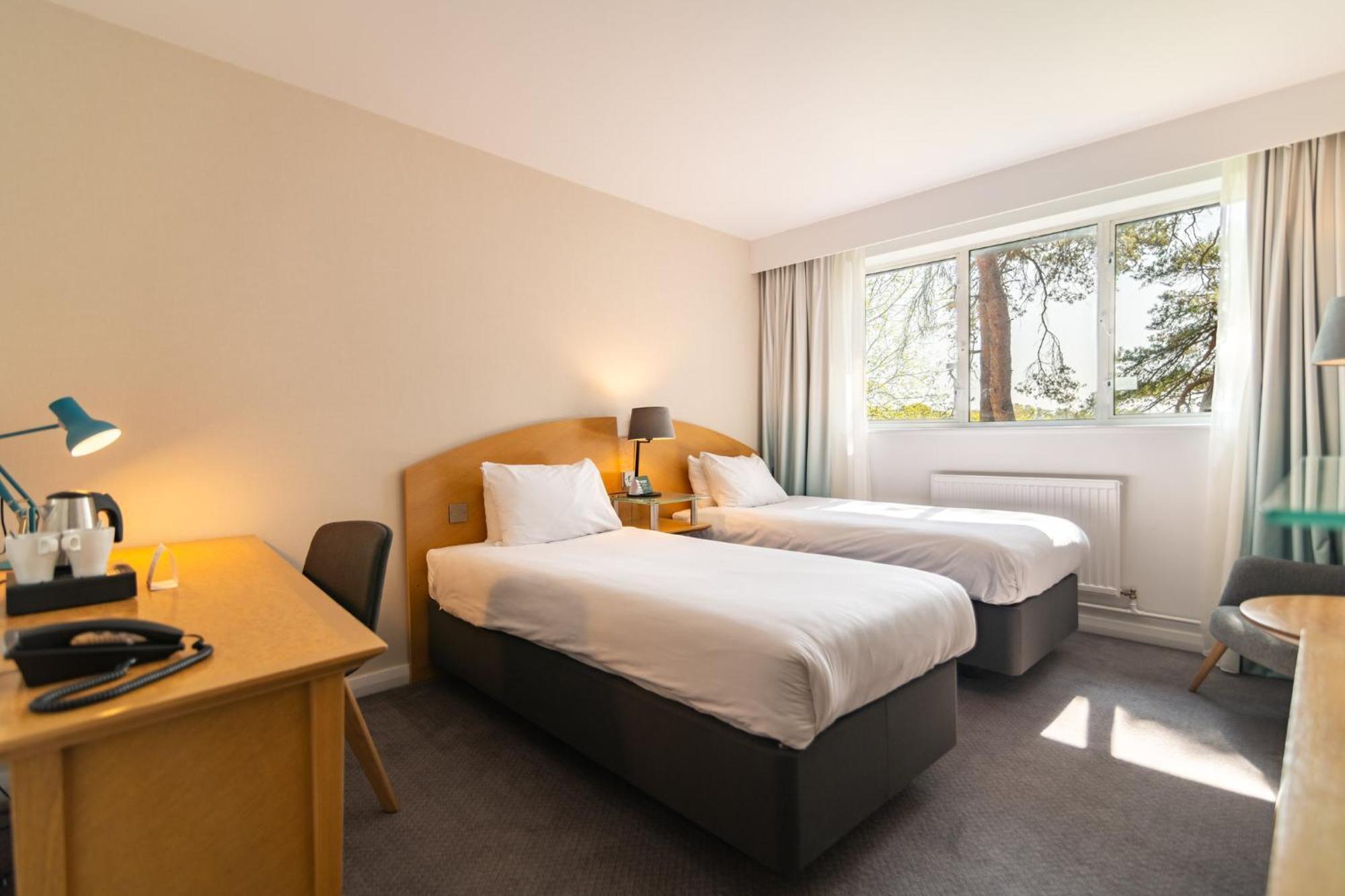 Holiday Inn Ashford - North A20 By Ihg Kültér fotó