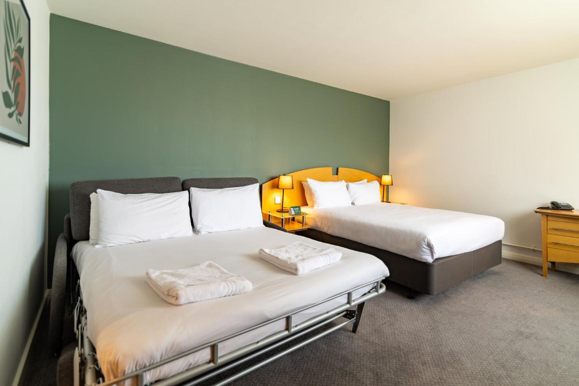 Holiday Inn Ashford - North A20 By Ihg Kültér fotó