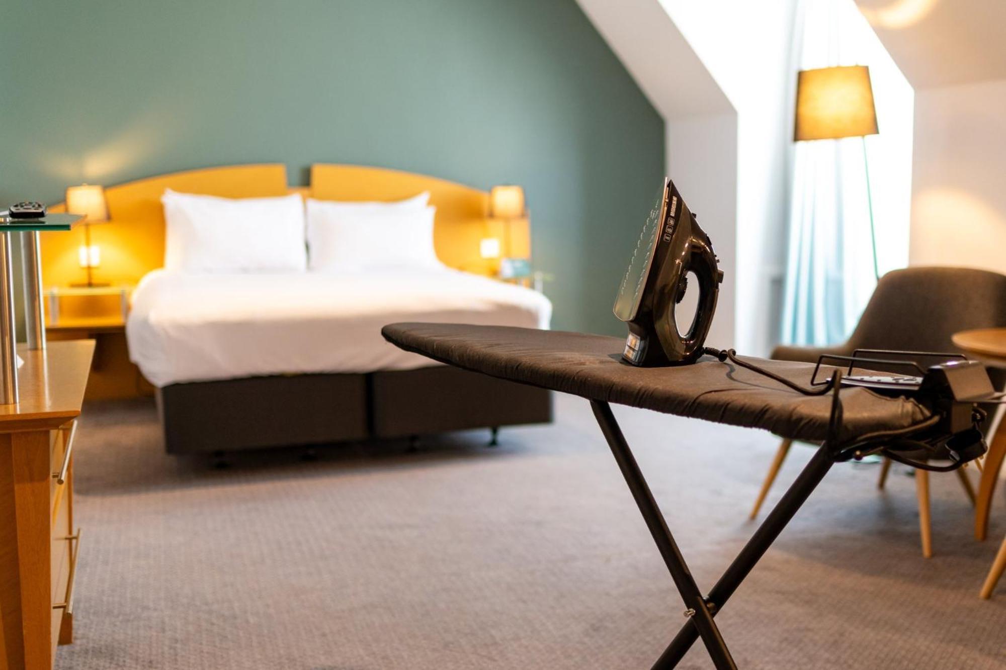 Holiday Inn Ashford - North A20 By Ihg Kültér fotó