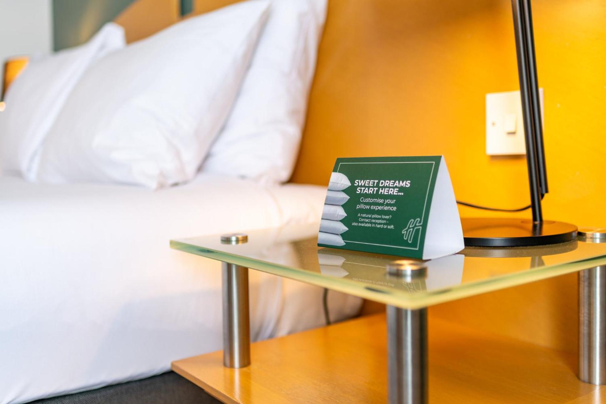 Holiday Inn Ashford - North A20 By Ihg Kültér fotó